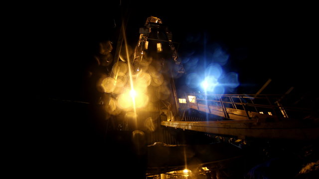 Drilling rig Winter in Night