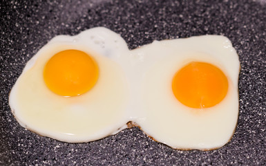 Fried eggs