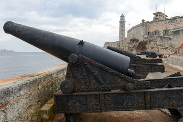 Fototapeta na wymiar Cannons of El Morro fortress at Havana