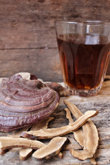 Ganoderma lucidum tea - Ling zhi mushroom.