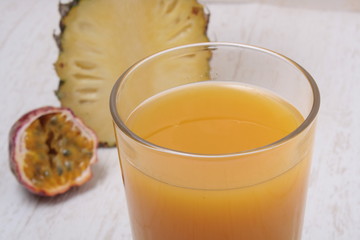 Multivitamin juice and fruits