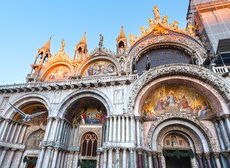 Fototapeta na wymiar Saint Mark's Basilica, Venice, Italy.