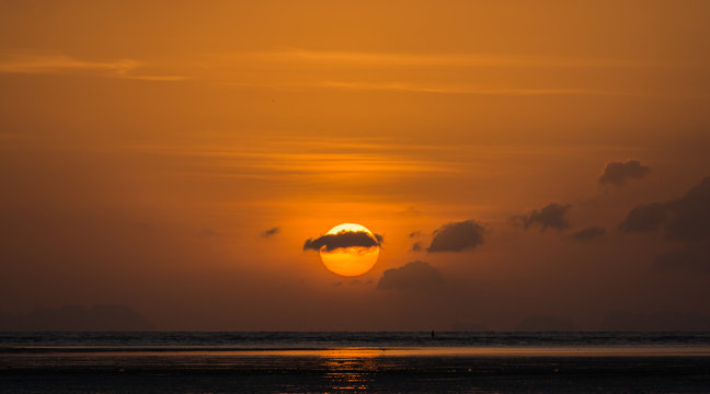 Fototapeta sunrise with clouds