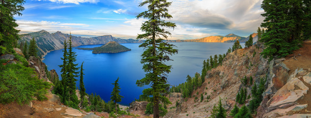Fototapeta premium Crater Lake National Park, Oregon, USA