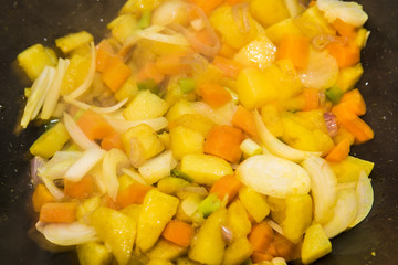 Wok de légumes frais