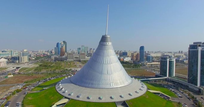 Entertainment Center Khan Shatyr in Astana