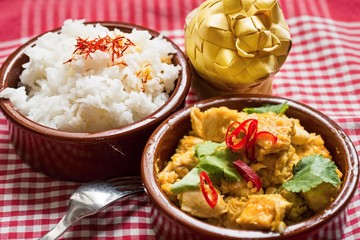 Chicken curry with rice