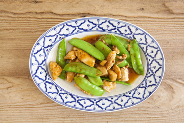 Chicken and Snow Peas