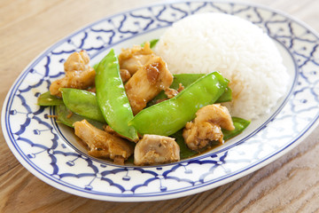 Chicken and Snow Peas