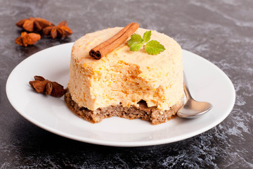 Mini Pumpkin Cheesecake