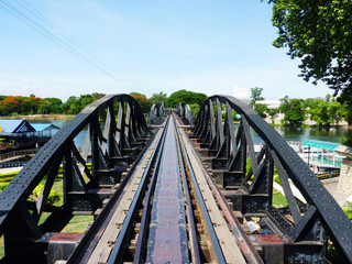 戦場に架ける橋