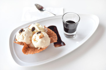 Vanilla ice cream