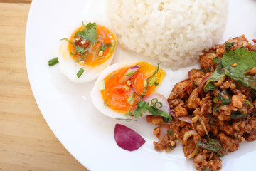 Fried pork and basil