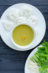 Thai vermicelli eaten with curry, Thai Food