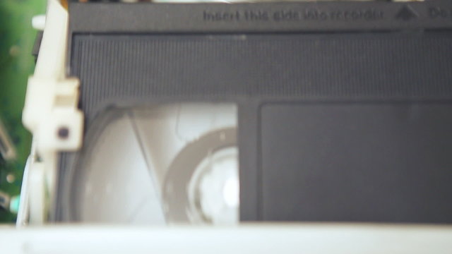 VHS VCR mechanism work, the sequence of angles