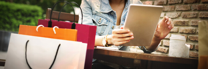 Shopping Buying Commerce Customer Happiness Concept