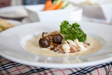 chicken steak with mushroom sauce