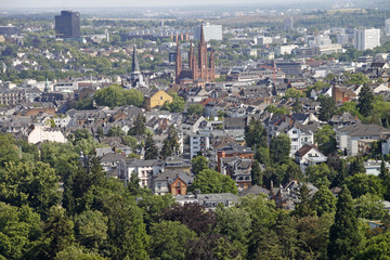 Fototapeta na wymiar Blick auf Wiesbaden vom Neroberg