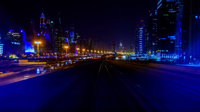 4K TimeLapse - From windshield window of the first wagon of night Dubai metro, November 2012