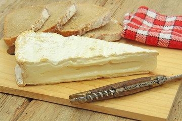 brie 09022016
