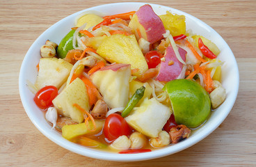 THAI FRUIT SPICY SALAD