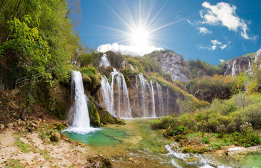 Fototapeta na wymiar Magnificent view on the beautiful falls of Plitvice national park in Croatia, a UNESCO world heritage site.