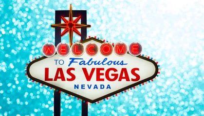 Poster Las Vegas-Schild auf Unschärfe-Bokeh-Hintergrund © littlestocker