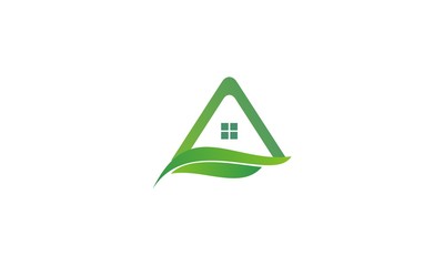  green leaf building company logo