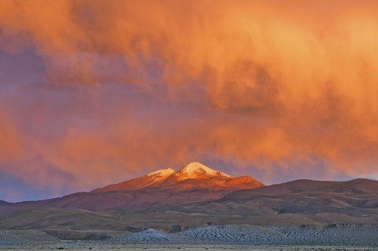 Sunset over the Uturuncu Vulcano