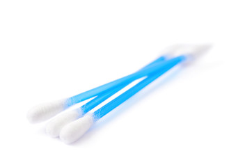 Pile of multiple cotton swabs