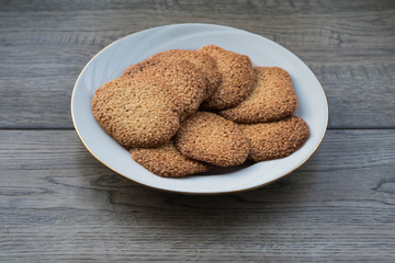 Cookies with sesame seeds