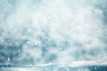 Crédence de cuisine en verre imprimé Hiver Snowing weather in winter