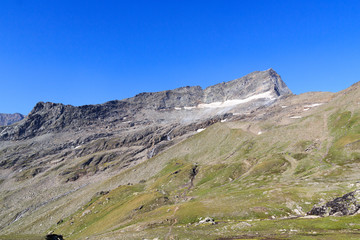 Fototapeta premium Mountain Kristallwand in Hohe Tauern Alps, Austria