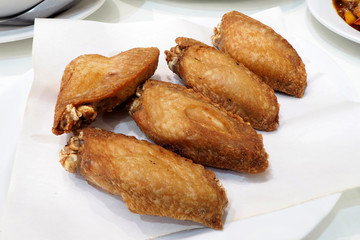 Deep fried chicken wings