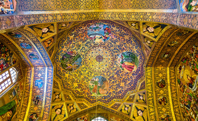 Fototapeta na wymiar Interior of Vank Cathedral in Isfahan, Iran