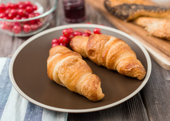the breakfast - croissants 