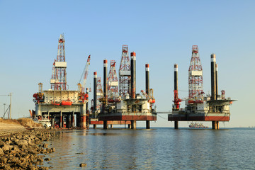 Fototapeta premium offshore oil rig