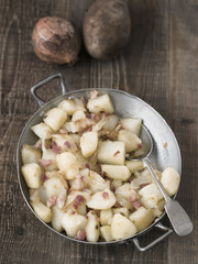rustic german pan fried potato bratkartoffeln