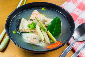 Soup spicy salmon head soup