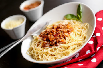 spaghetti à la sauce bolognaise 3