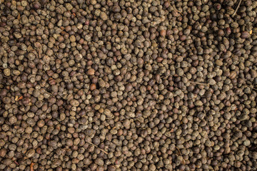 A pattern formed by a pile of tea seeds. 