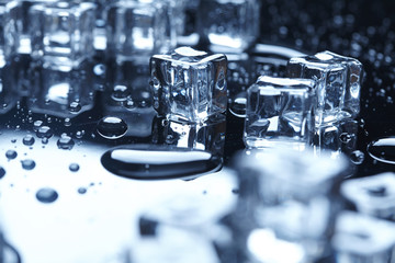 wet ice cubes