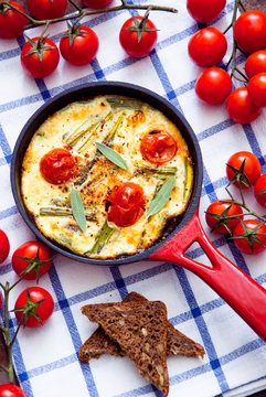 Omelette with cherry tomatoes