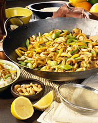 Cashew and vegetable stir fry