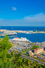 Fototapeta na wymiar Panoramic view of the port in Barcelona, Spain.