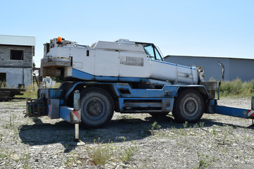 Obraz premium Disassembled loader crane