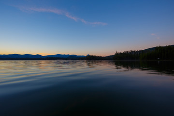 Fototapeta premium Lemolo Reservoir at Sunset in Oregon