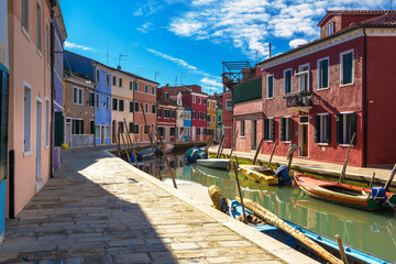 Fototapeta na wymiar Beautiful corners of the lagoon of Venice and Burano in the afte