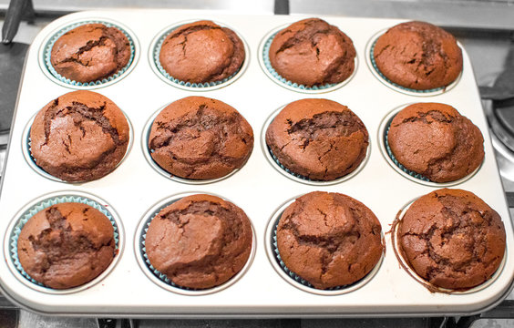 muffins baking tin pan
