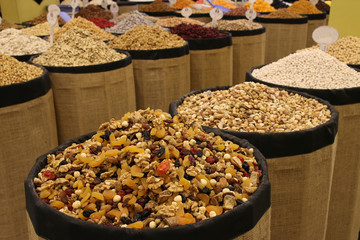 mixed dried fruits